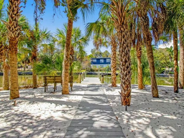 Two Waterfront Vacation Cottages with Dock in Sarasota