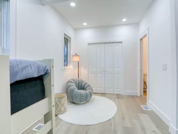 Sarasota Charming Vacation Home 3 Bedrooms Sleeps 10 Guests