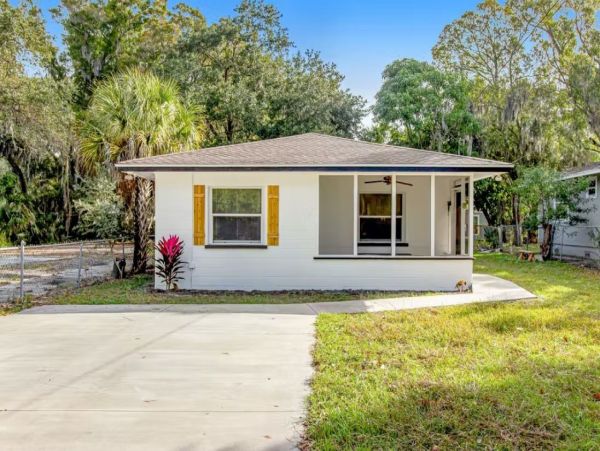 Lovely Sarasota Vacation Cottage -  Sleeps 4 Guests