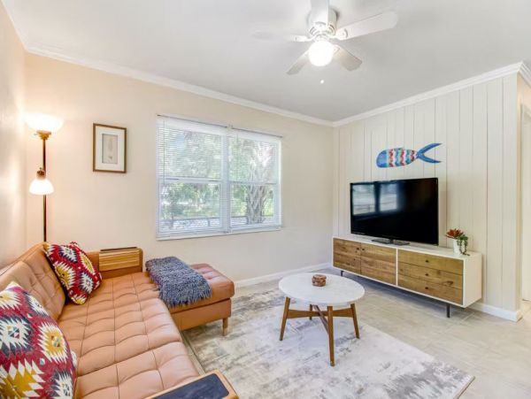 Lovely Sarasota Vacation Cottage -  Sleeps 4 Guests