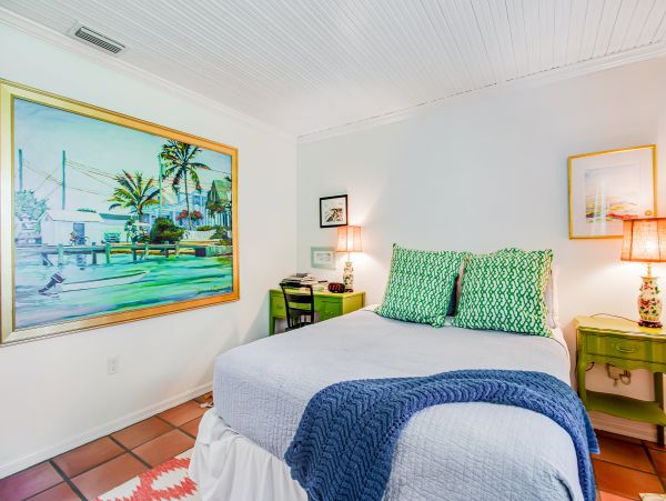 Sarasota Vacation Pool Home Two Bedrooms Sleeps 4 Guests