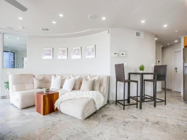 On Beach San Diego Vacation Condo Two Bedrooms Ocean Views