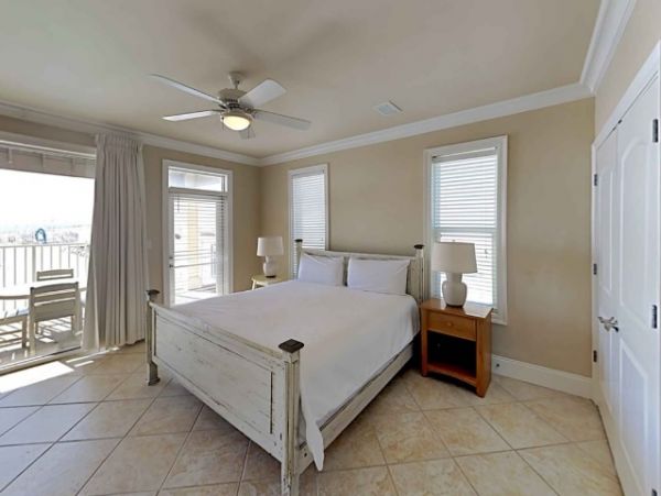 Beach Front Orange Beach 7 Bedroom Vacation Home Sleeps 28