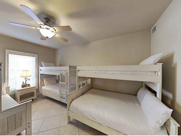 Beach Front Orange Beach 7 Bedroom Vacation Home Sleeps 28