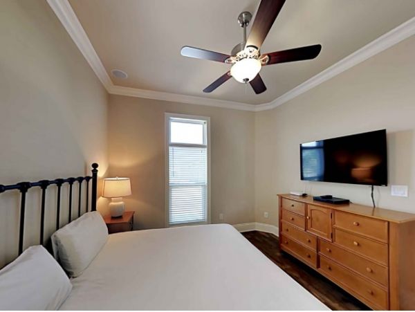 Beach Front Orange Beach 7 Bedroom Vacation Home Sleeps 28