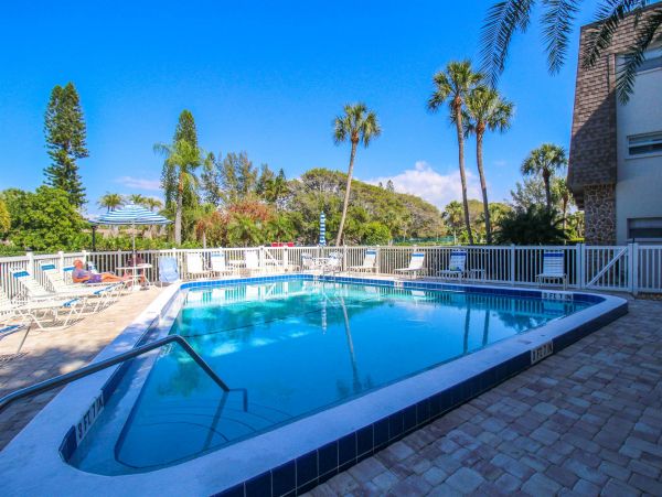 Longboat Key Beachfront Condo