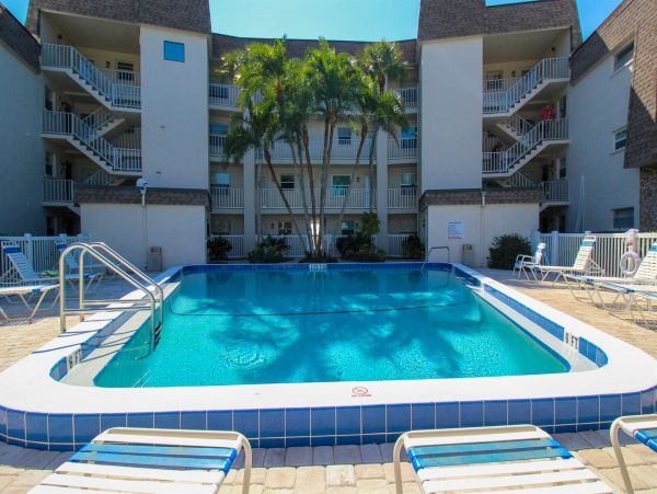 Longboat Key Beachfront Condo