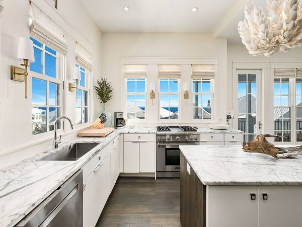 Inlet Beach Vacation Pool Home Six Bedroom + Guest House