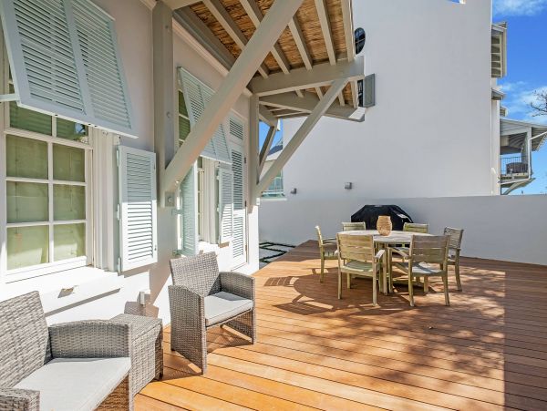 Inlet Beach Vacation Pool Home Six Bedroom + Guest House