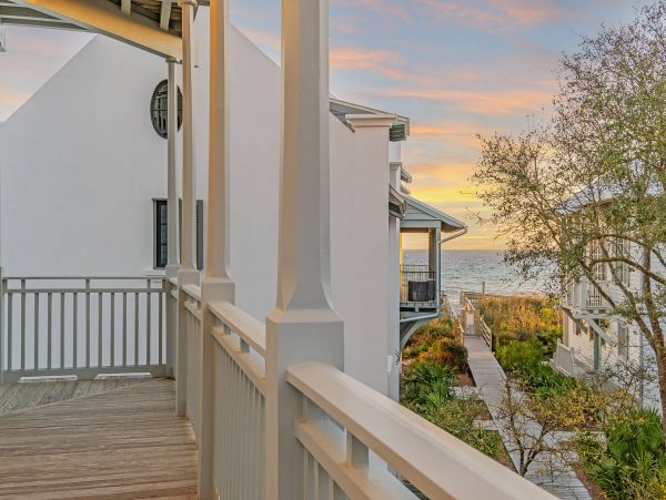 Inlet Beach Vacation Pool Home Six Bedroom + Guest House