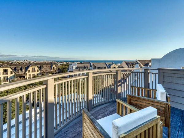 Magnificent Residence in Rosemary Beach Sleeps 20 Guests