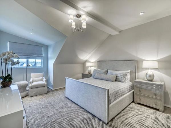 Magnificent Residence in Rosemary Beach Sleeps 20 Guests