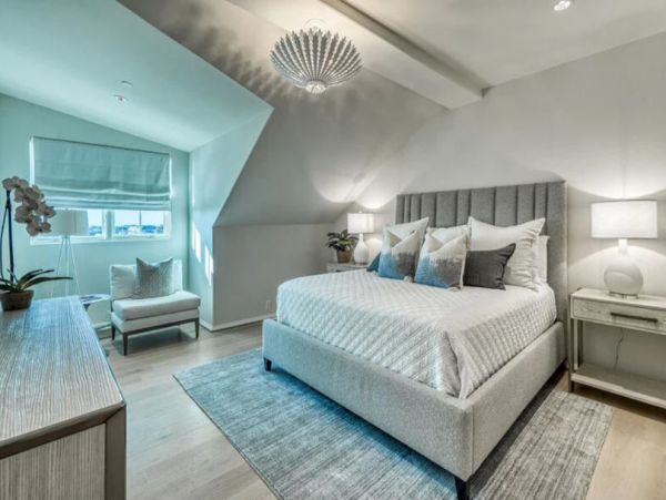Magnificent Residence in Rosemary Beach Sleeps 20 Guests