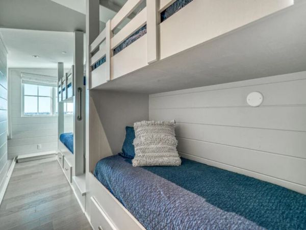 Magnificent Residence in Rosemary Beach Sleeps 20 Guests