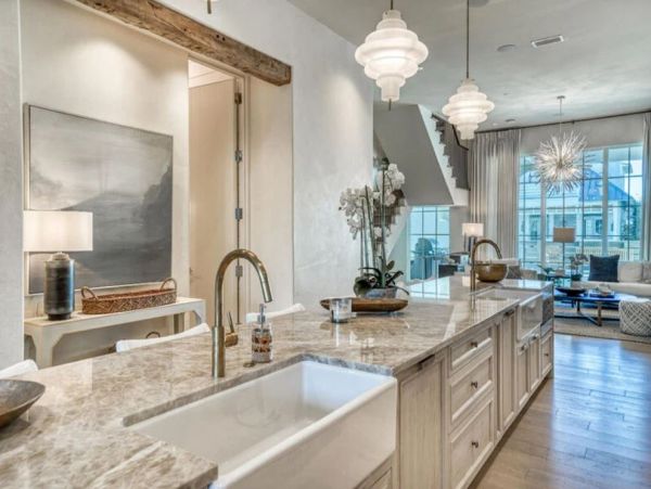 Magnificent Residence in Rosemary Beach Sleeps 20 Guests