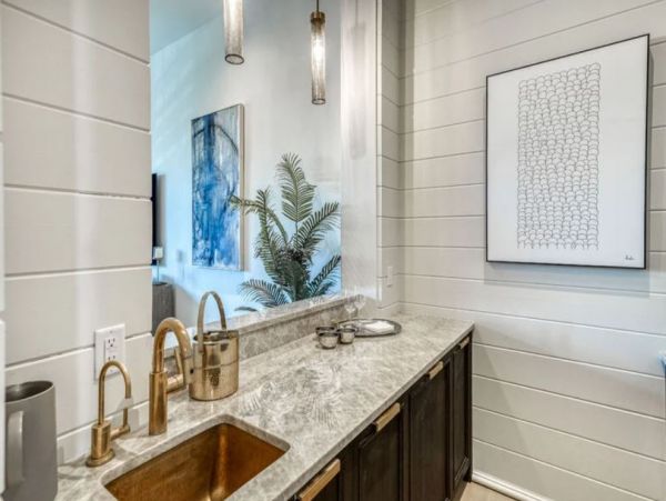 Magnificent Residence in Rosemary Beach Sleeps 20 Guests