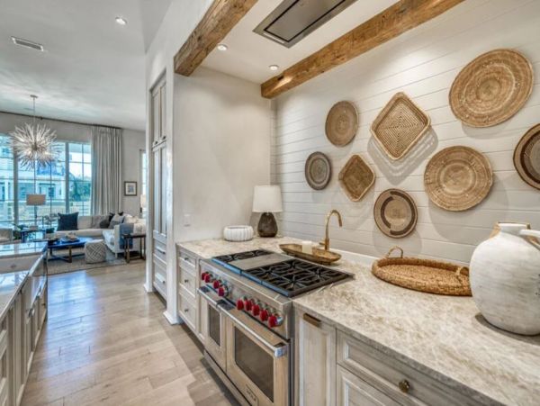 Magnificent Residence in Rosemary Beach Sleeps 20 Guests