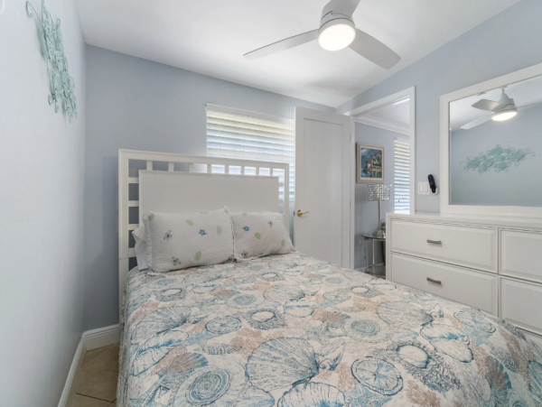 Charming Naples Home with 3-Bedrooms and Pool
