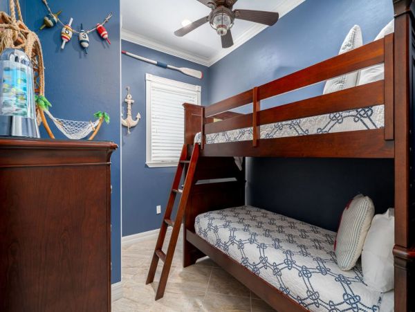 Fort Myers Beach Oceanfront Vacation Home Sleeps 19 Guests