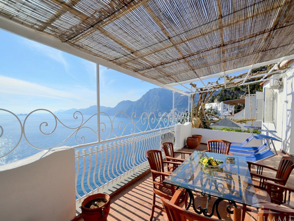 Praiano Italy Three Bedroom Apartment Sea View Sleeps 7