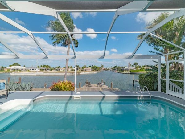 Marco Island Vacation Home Three Bedroom Pool Home Sleeps 7