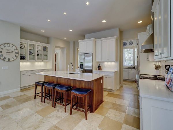 Hilton Head 6 Bedroom Home with Pool & Spa Walk To Beach
