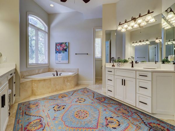 Hilton Head 6 Bedroom Home with Pool & Spa Walk To Beach