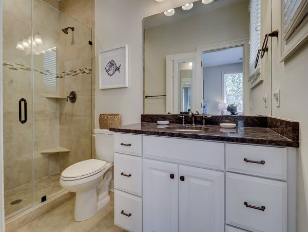 Hilton Head 6 Bedroom Home with Pool & Spa Walk To Beach