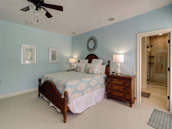 Hilton Head 6 Bedroom Home with Pool & Spa Walk To Beach
