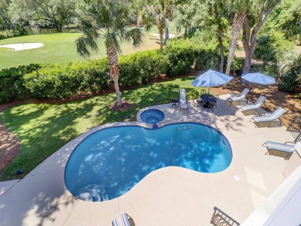 Hilton Head 6 Bedroom Home with Pool & Spa Walk To Beach