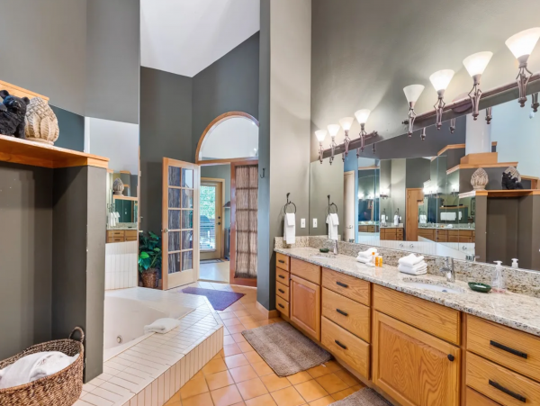 Breckenridge Five Bedroom Ski Home for Rent