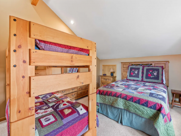 Breckenridge Five Bedroom Ski Home for Rent