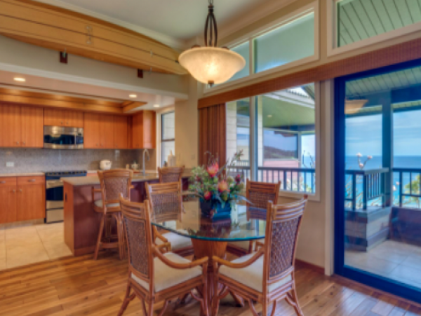 Beautiful & Cozy 1 Bedroom Ocean View Condo Sleeps 4