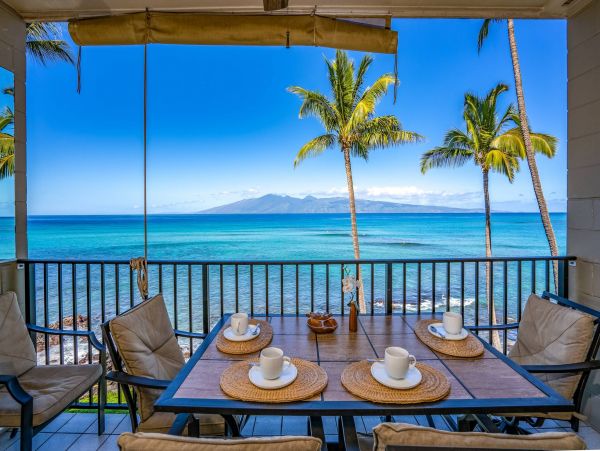 Three Bedroom Oceanfront Vacation Condo in Maui