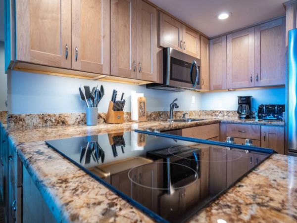 Three Bedroom Oceanfront Vacation Condo in Maui
