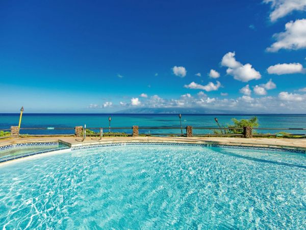 Three Bedroom Oceanfront Vacation Condo in Maui