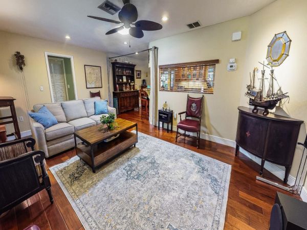 Osprey Lovely Vacation Home Sleeps 8 Guests Private Pool