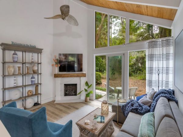 Hilton Head Luxury Vacation 2 Bedroom Home Sleeps 4 Guests