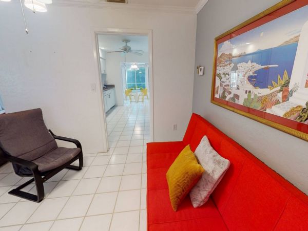 Sarasota Three Bedroom Rental Home with Private Caged Pool