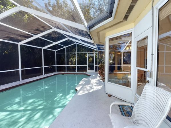 Sarasota Three Bedroom Rental Home with Private Caged Pool