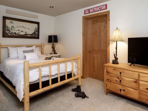 Jackson Hole Vacation Rental Sleeps 12 - Ski In Ski Out