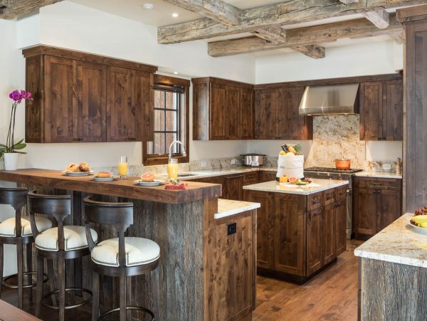 Five Bedroom Walk to Ski Area Rental Home in Teton Village