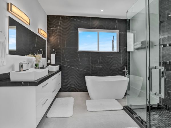 Key Colony Beach  Luxury Vacation Villa on Water Pool