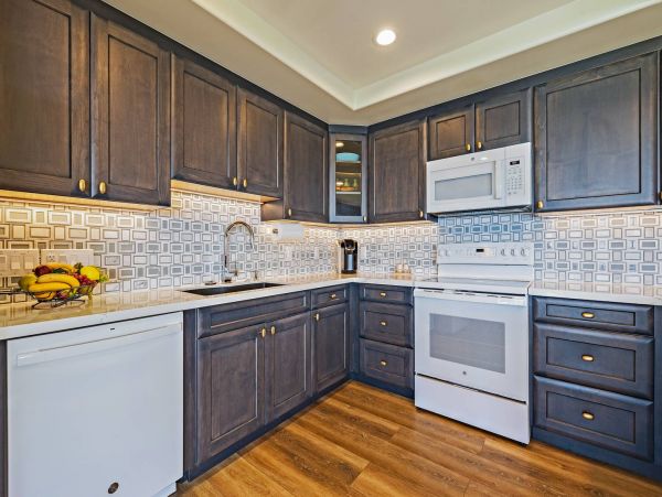 Oceanfront Lahaina Maui Vacation Rental Sleeps 4 Guests