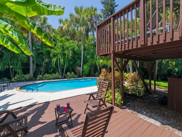 Siesta Key Vacation Rental 5-Bedroom Beach Home with Private Pool