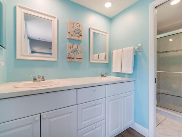 Siesta Key Vacation Rental 5-Bedroom Beach Home with Private Pool