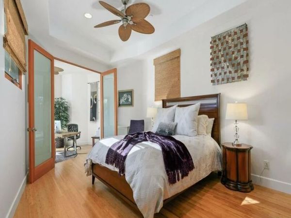Beautiful San Diego Vacation Home Walk to Beach with Views