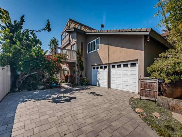 Beautiful Encinitas Vacation Home with Ocean Views Sleeps 10