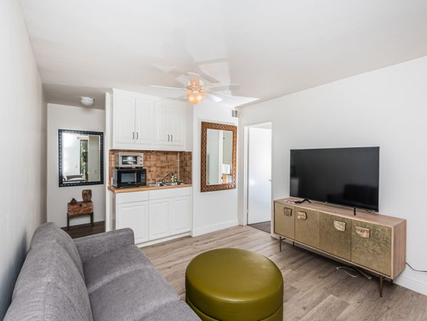 Beautiful Encinitas Vacation Home with Ocean Views Sleeps 10