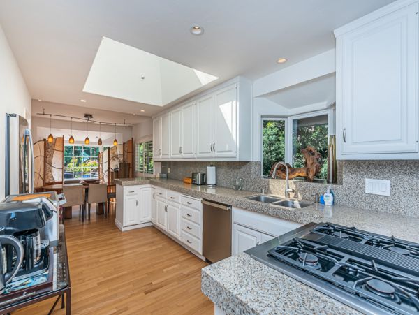 Beautiful Encinitas Vacation Home with Ocean Views Sleeps 10